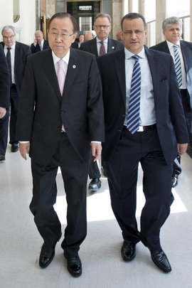 The Secretary-General repeats his call for an immediate end to the fighting in Yemen to help stem the unfolding humanitarian catastrophe in the country The Secretary-General repeats his call for an immediate end to the fighting in Yemen to help stem the unfolding humanitarian catastrophe in the country