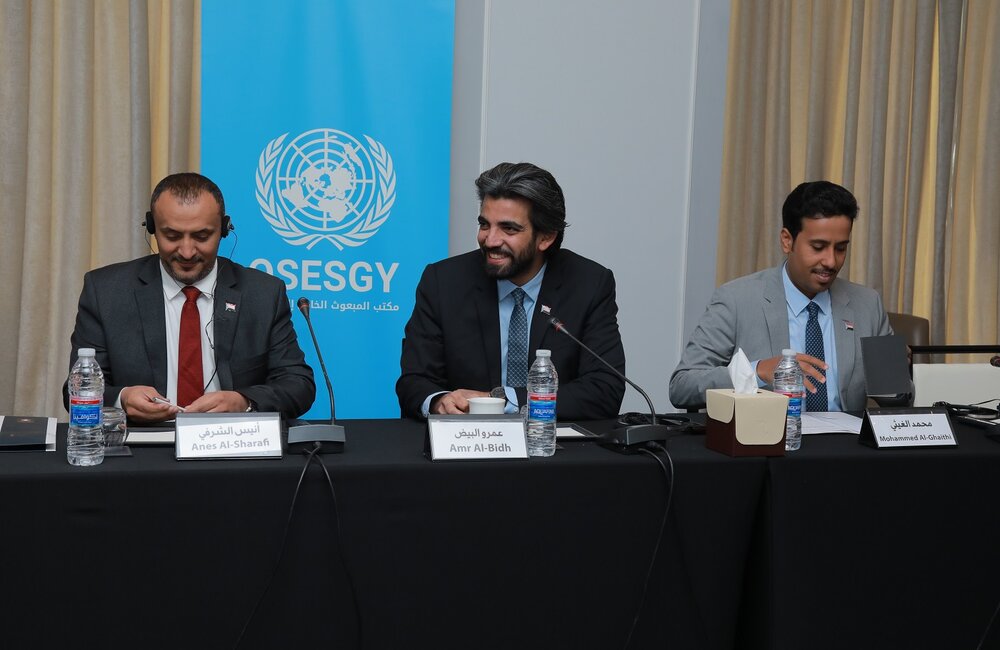 14 March 2022 – From the right to the left, Mohammed Al Ghaithi, Amr Al Bidh and Anes Al Sharafi represent the Southern Transitional Council at the Special Envoy’s Framework bi-lateral consultations with the Southern Transitional Council in Amman, Jordan. Photo: OSESGY