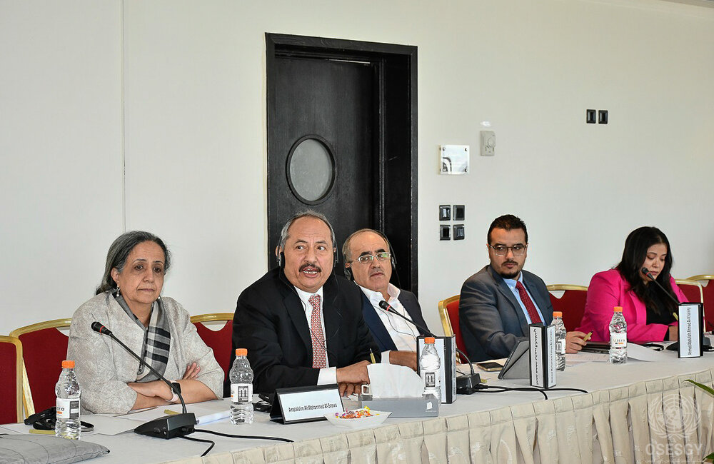 19 May 2022 – From left to right, Amatalalim Al-Soswa, Ahmed Luqman, Ahmad Alkahlani, Ahmed Al-Khaimy, Reem Jrahum,  attending the Special Envoy's consultations in Amman, Jordan Photo: OSESGY/Alaa Malhas