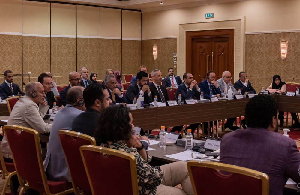 23 أيار/مايو – خبراء يمنيون يشاركون المبعوث الخاص مشاوراته مع خبراء اقتصاديين يمنيين وأصحاب المصلحة الدوليين في عمان، الأردن. الصورة: OSESGY/ عبدالرحمن الزرقان