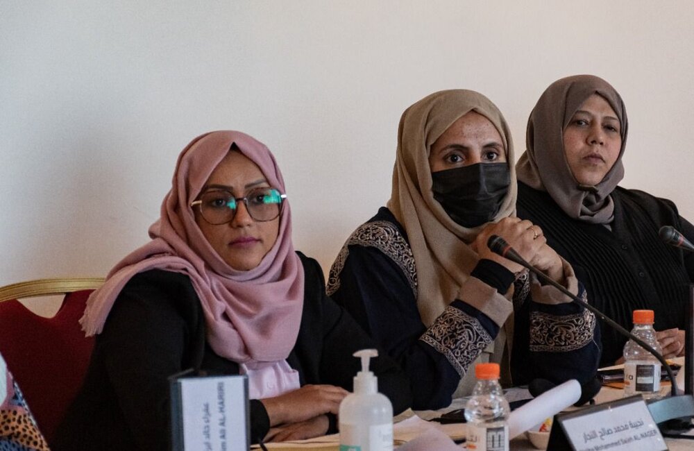 22 May 2022 – From left to right, Najiba Al-Nager, Entesar Al Qadh, Muna Luqman, attending the consultative meeting with Yemeni women on multitrack peace process design and priorities in Amman, Jordan. Photo: OSESGY/ Abdel Rahman Alzorgan